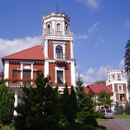 Hotel Zameczek Radomsko Dış mekan fotoğraf